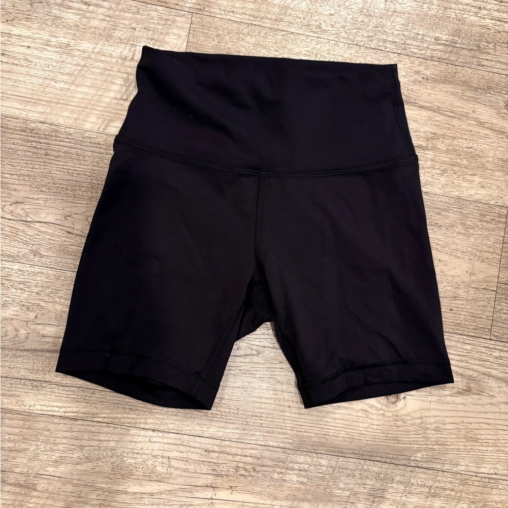 Lululemon Black Bike Shorts 6” - Size 6